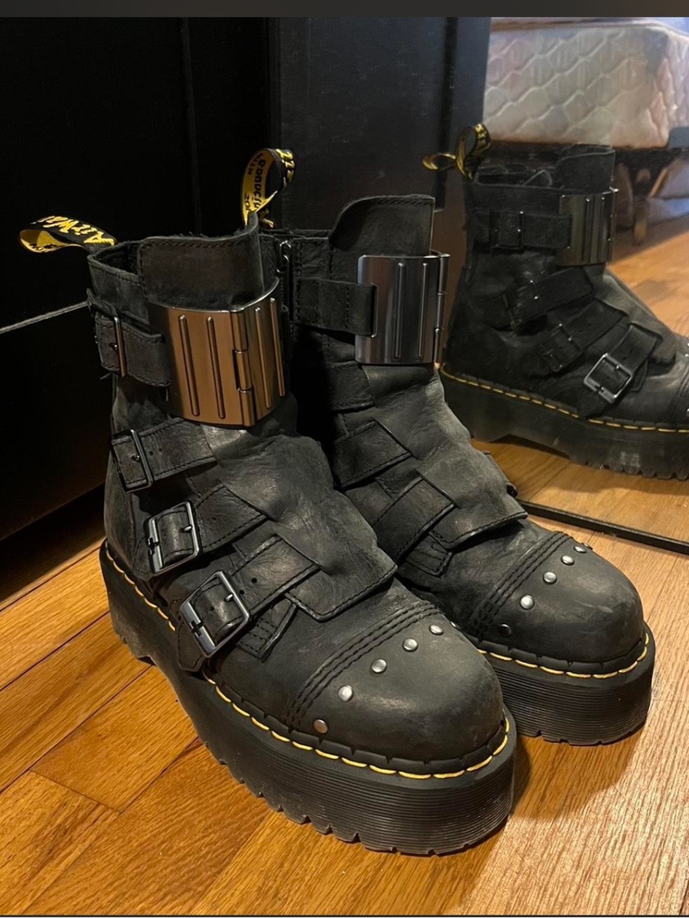 Dr Martens - Jadon Hinge Boots Sz 39/8